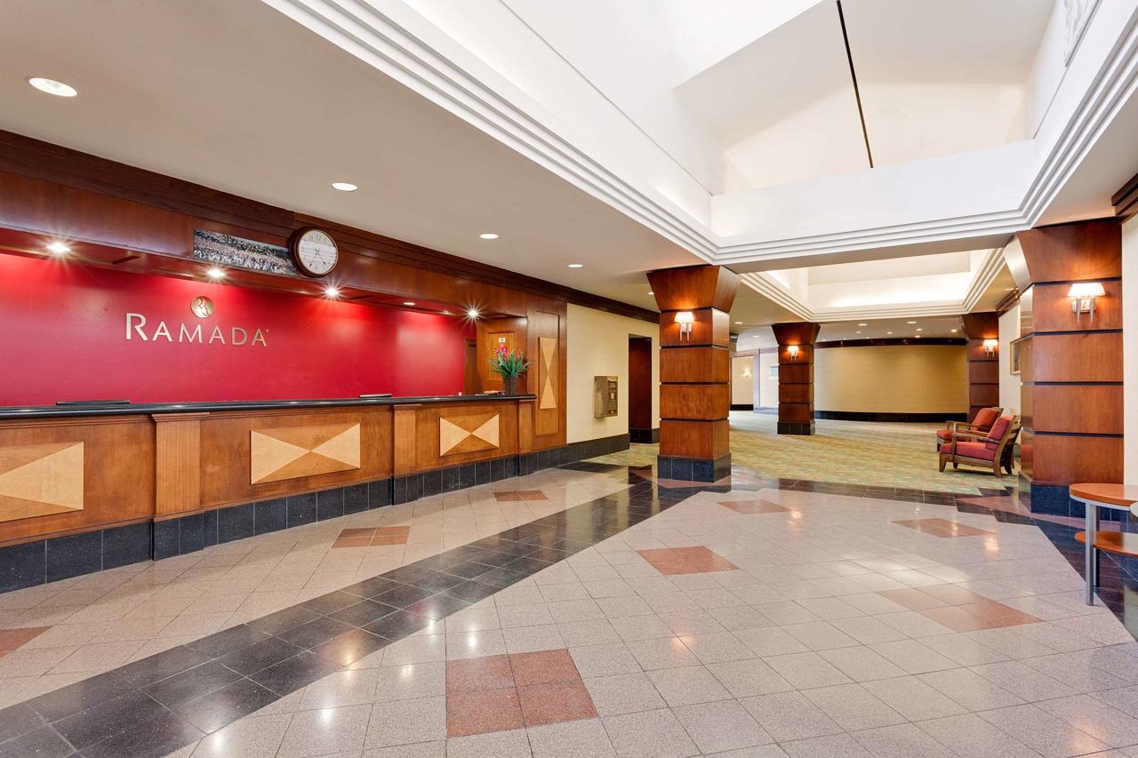 Ramada By Wyndham Fishkill Hotel Exterior photo